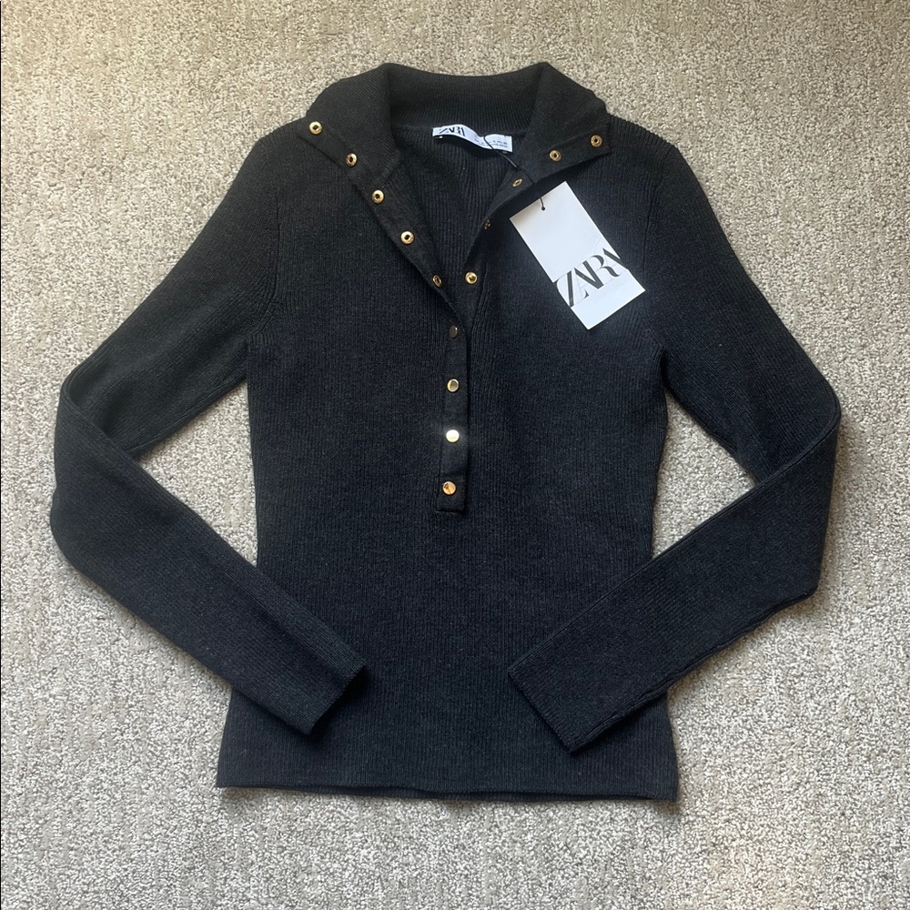 NWT ZARA gray sweater
